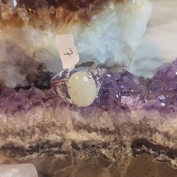 Size 7 Snow Quartz Gemstone Silver Plated Rings - Picture 1 of 14